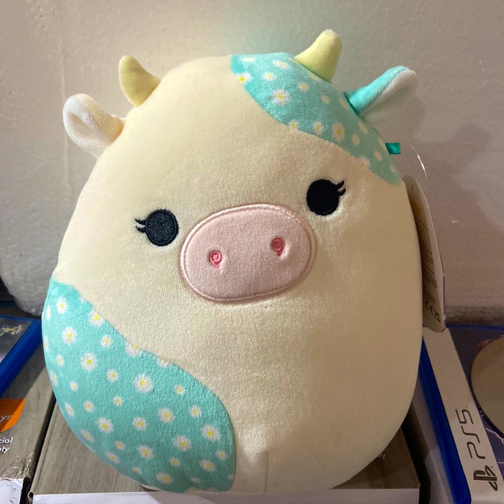 Rare squishmallow cow